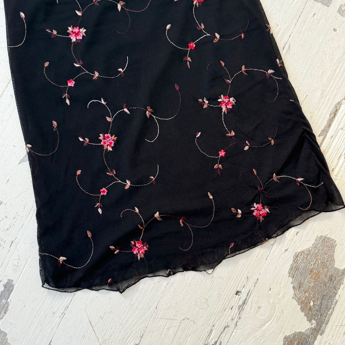 1990s Floral Embroidered Mesh Midi Skirt