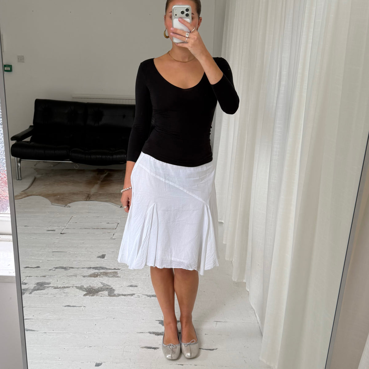 2000s White Cotton Pleated Midi Skirt