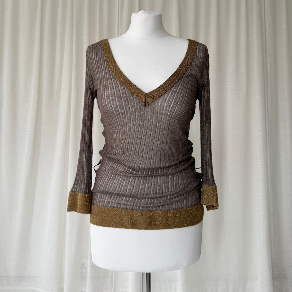 Rinascimento Fine Knit V-Neck Top