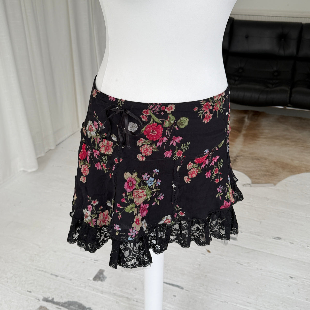 Black Floral Pure Silk Mini Skirt