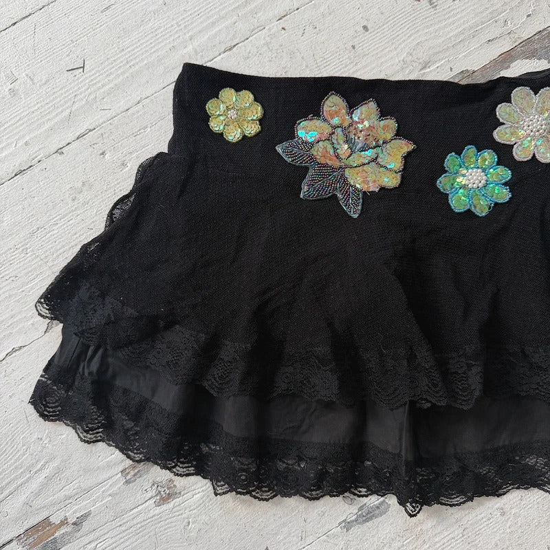 2000s Black Embroidered Lace Sequin Mini Skirt