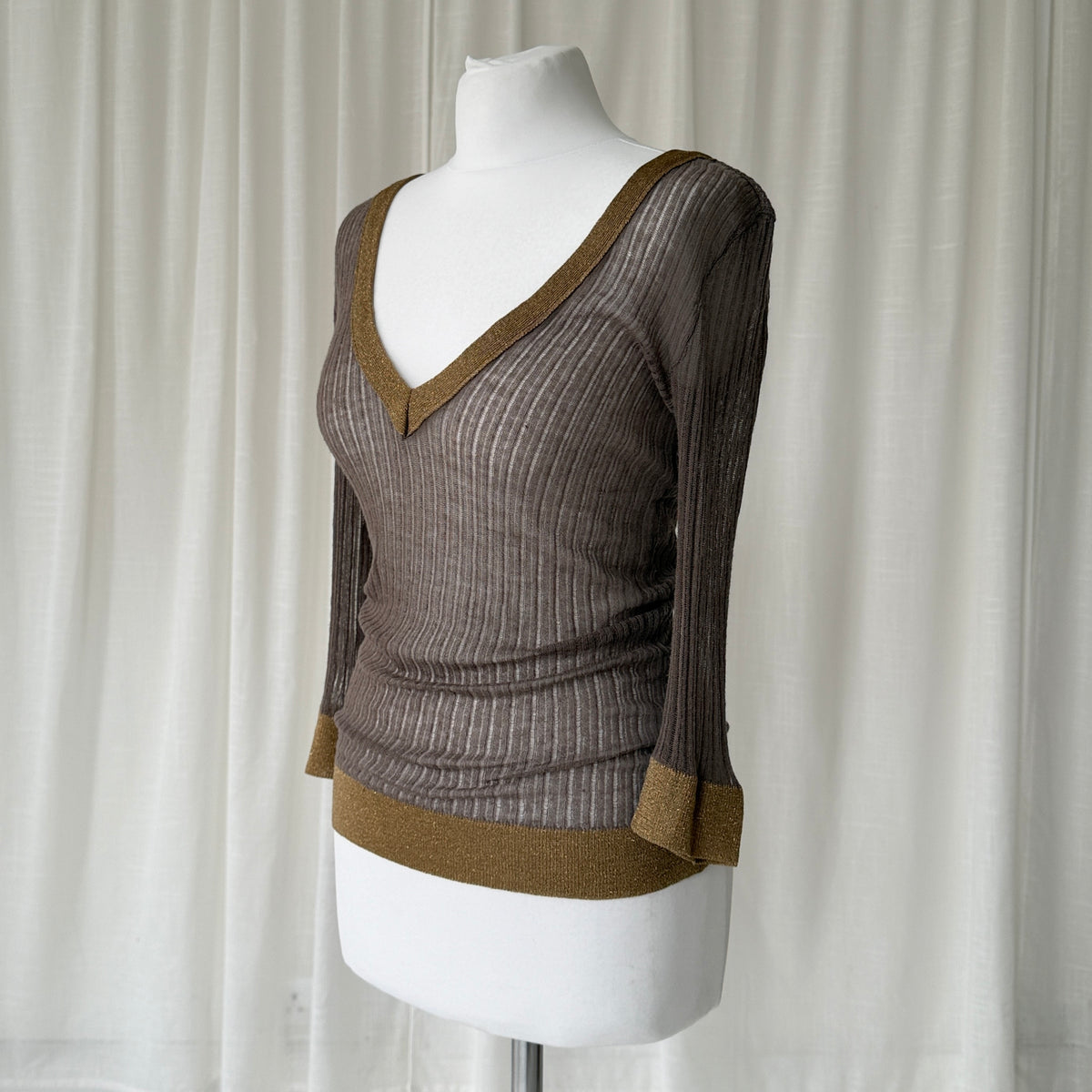 Rinascimento Fine Knit V-Neck Top