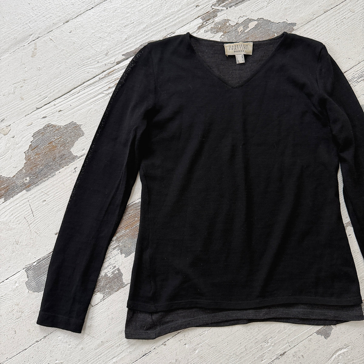 Italian Vintage Pure Virgin Wool V-Neck Top