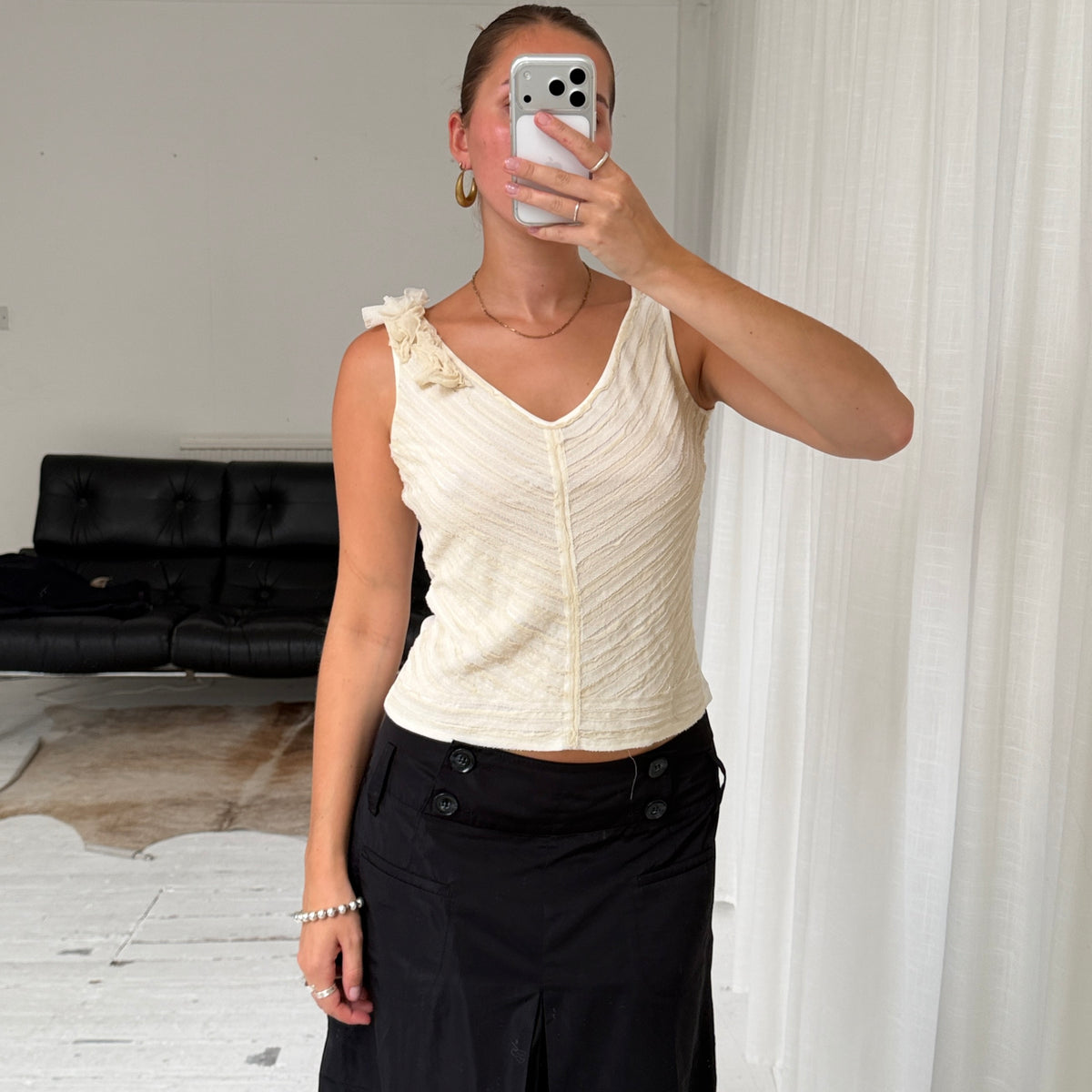 Spanish Vintage Silk Blend Rosette Top