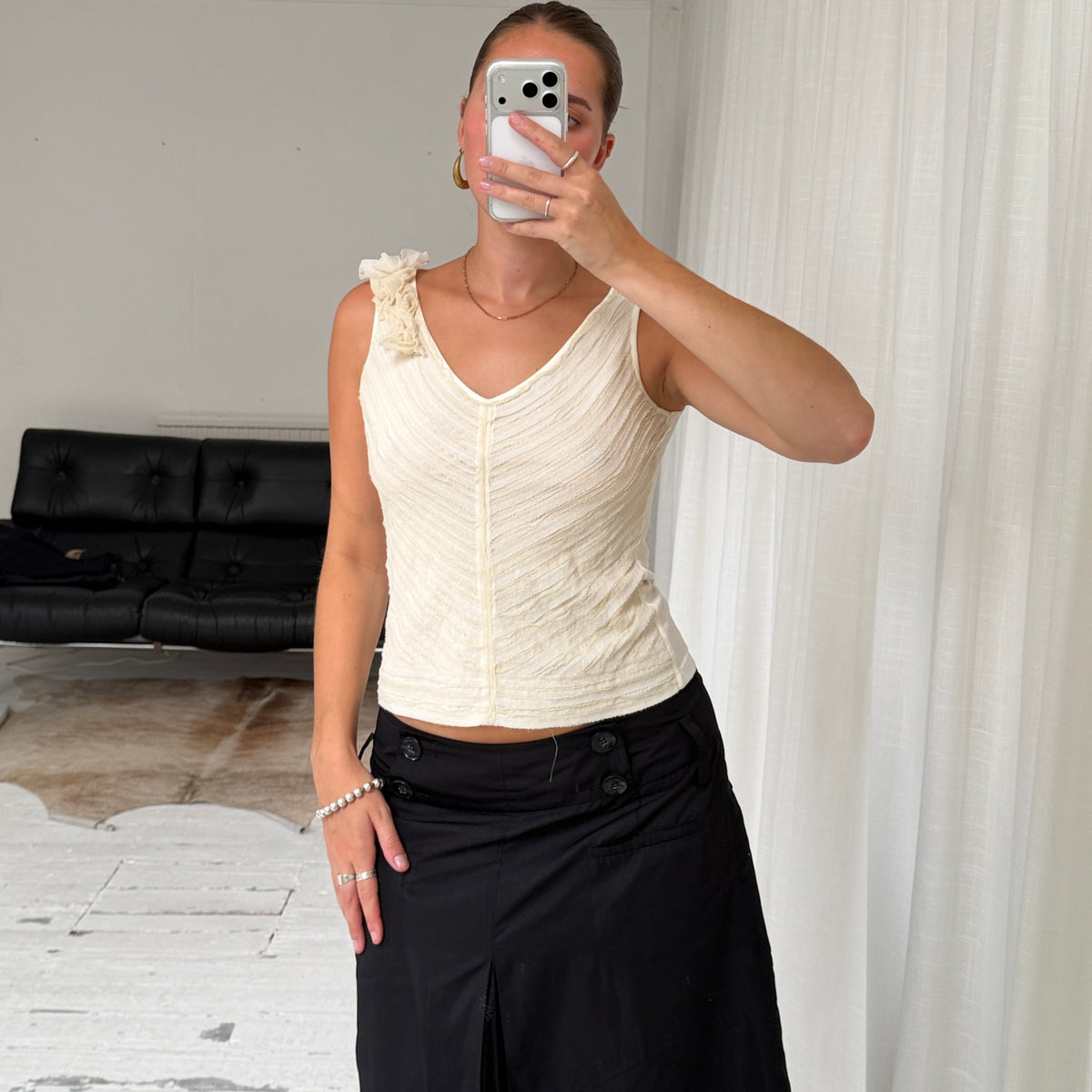 Spanish Vintage Silk Blend Rosette Top