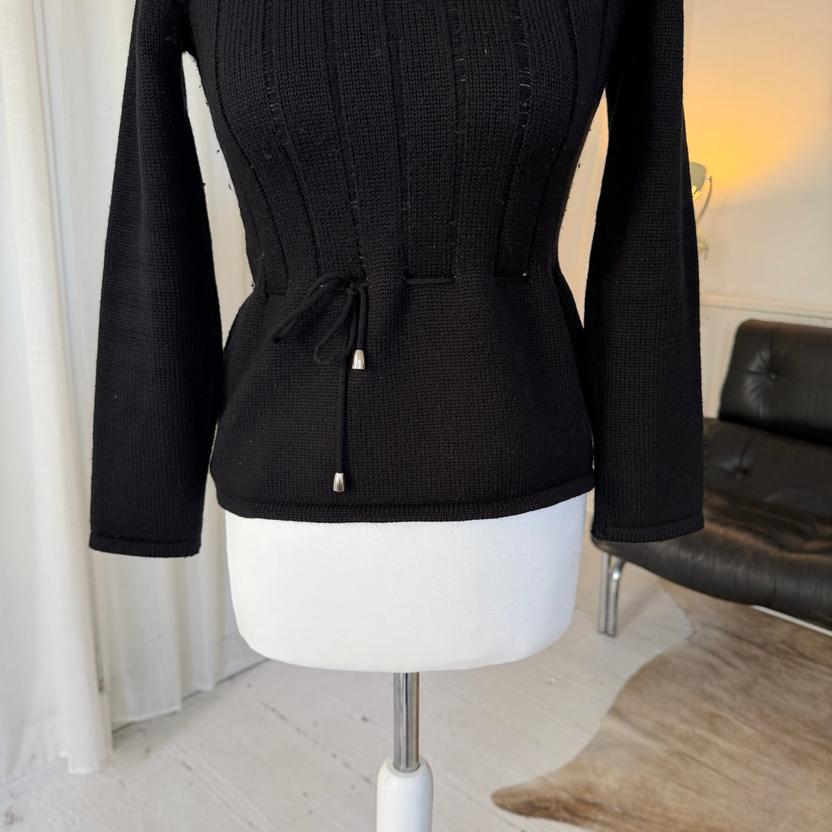 Italian Vintage Black Merino Wool Tie Detail Jumper