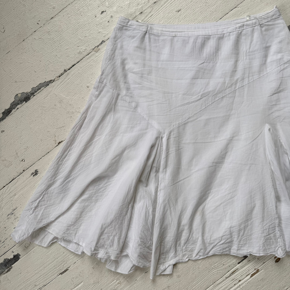 2000s White Cotton Pleated Midi Skirt