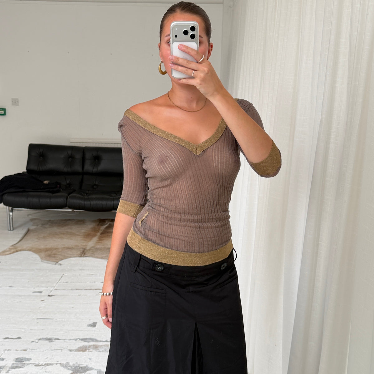 Rinascimento Fine Knit V-Neck Top