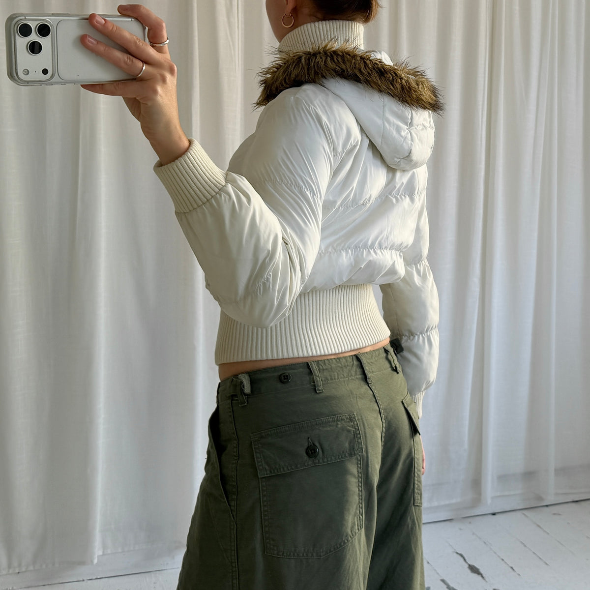 2000s Cream Cropped Puffer Bomber Jacket