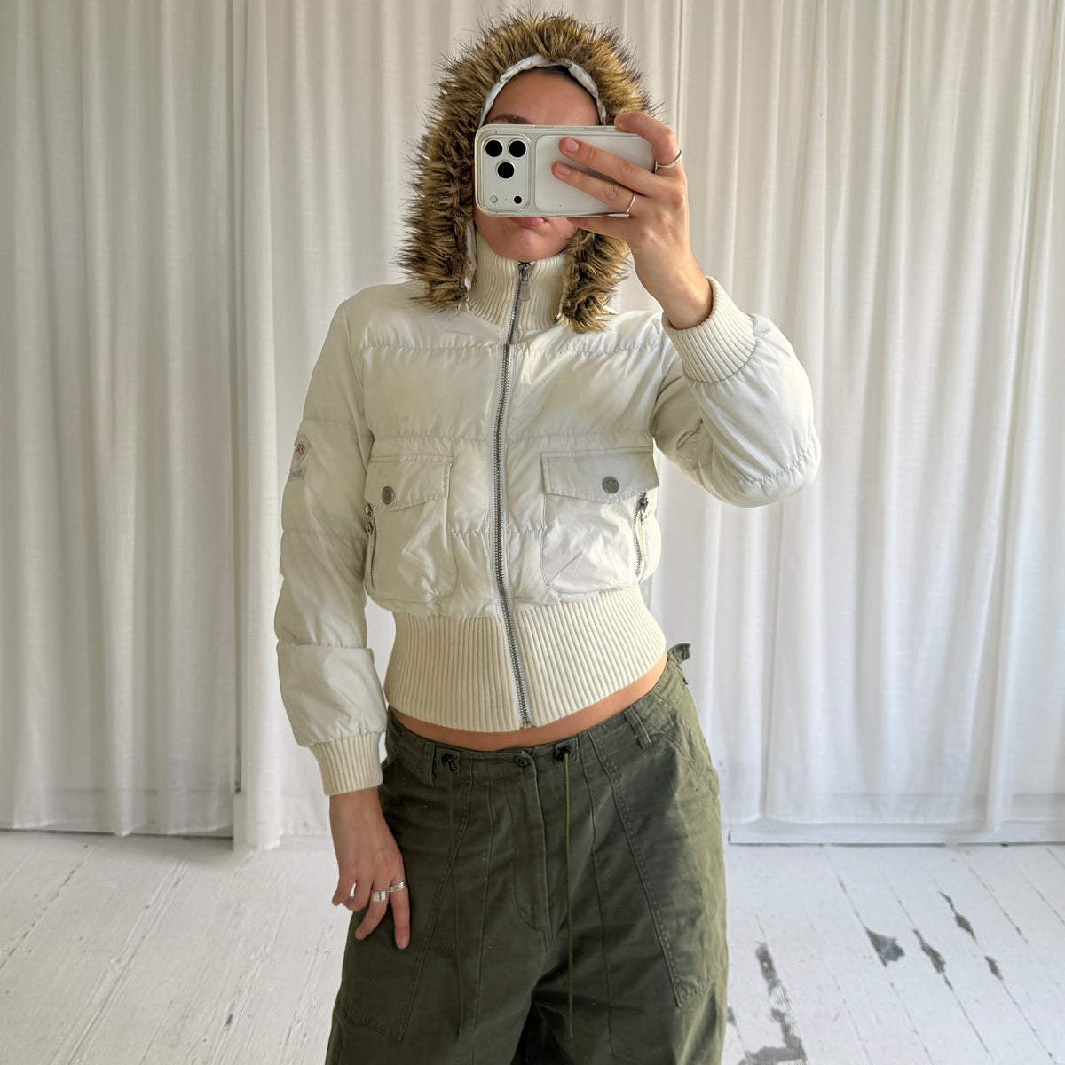 2000s Cream Cropped Puffer Bomber Jacket