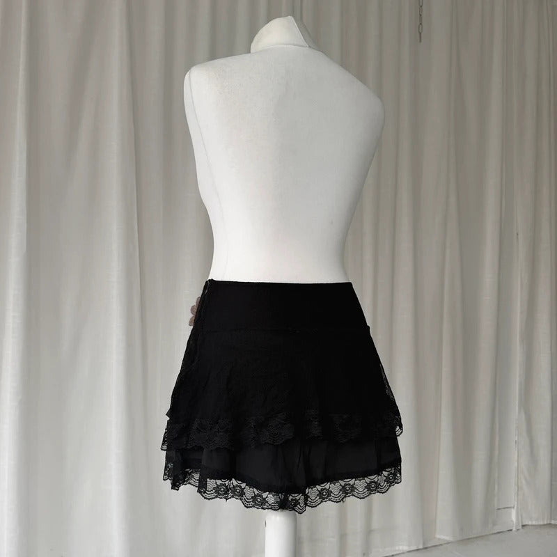 2000s Black Embroidered Lace Sequin Mini Skirt