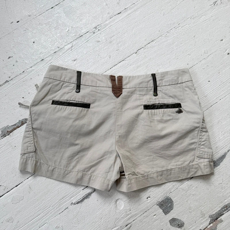 2000s Low Rise Utility Cargo Shorts
