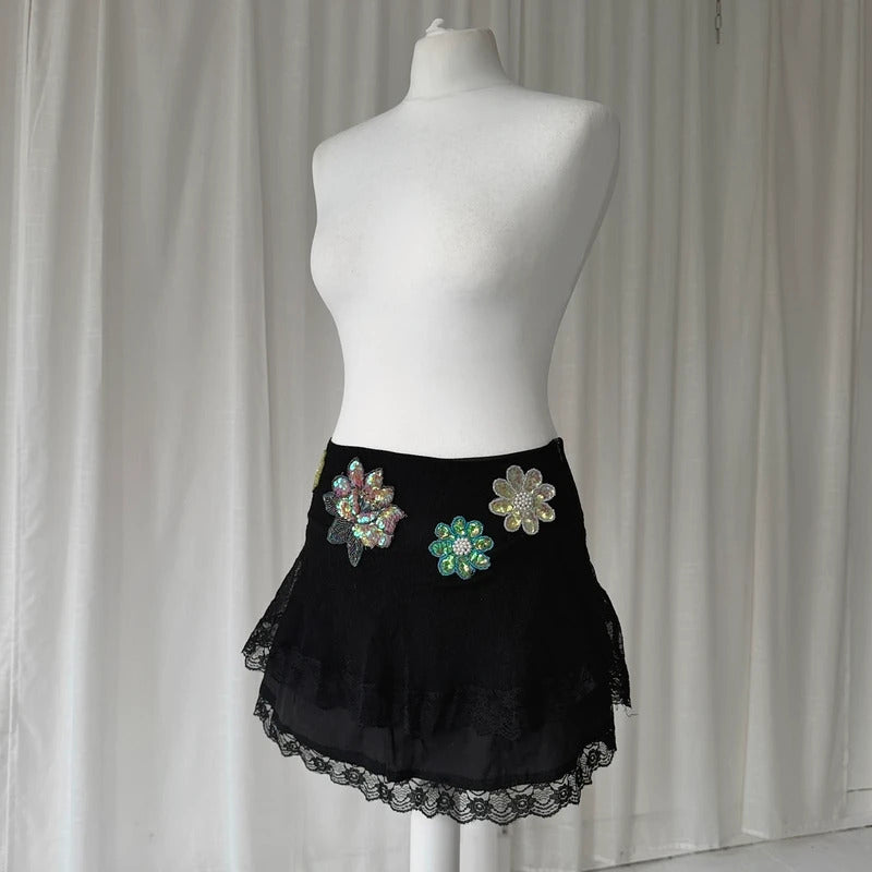 2000s Black Embroidered Lace Sequin Mini Skirt