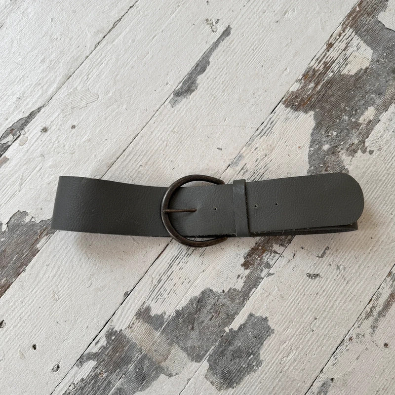 1990's Chunky Wide Leather Belt